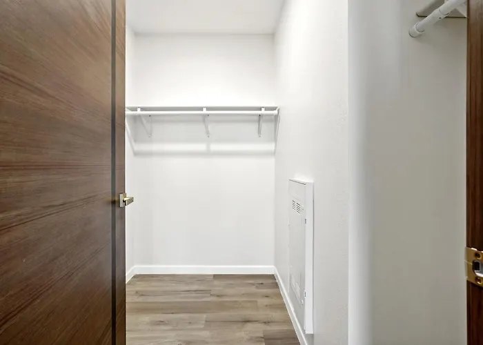 Luxury With Balcony Tulsa