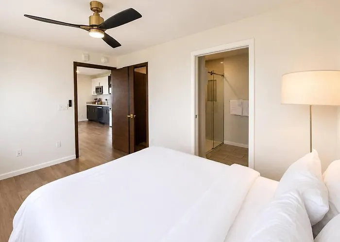 Aparthotel Luxury With Balcony 4*