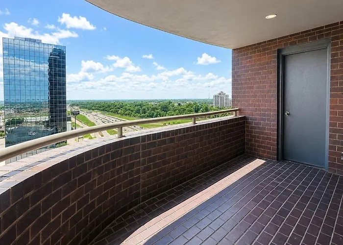 Luxury With Balcony 4* Tulsa